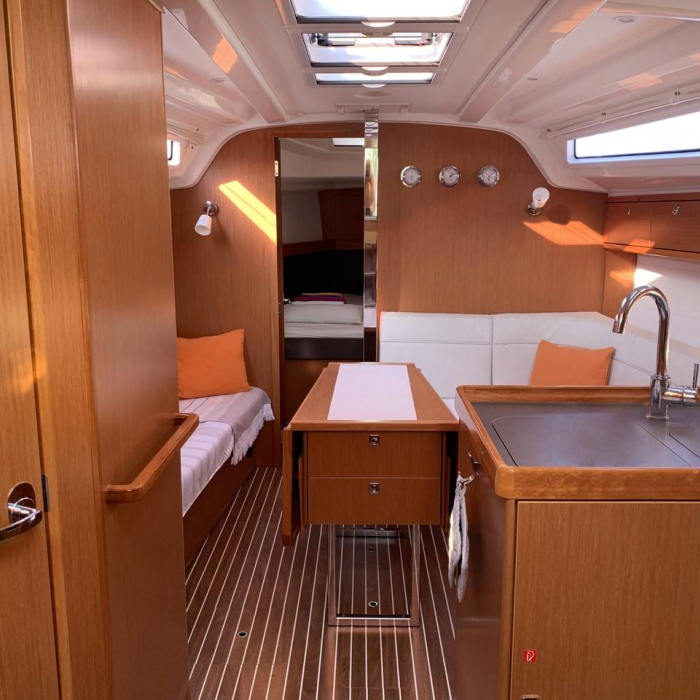 Roger Rabbit | Bavaria Cruiser 37 photo 17