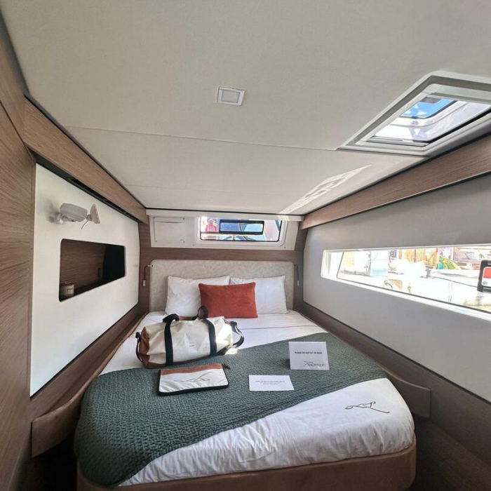 Luna | Nautitech 48 Open photo 4