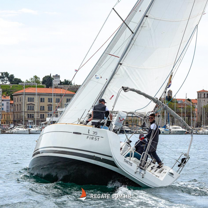 Thetis | First 35 photo 3