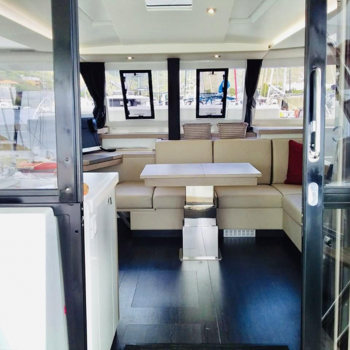 Serene Blue | Fountaine Pajot Astrea 42 Maestro photo 13