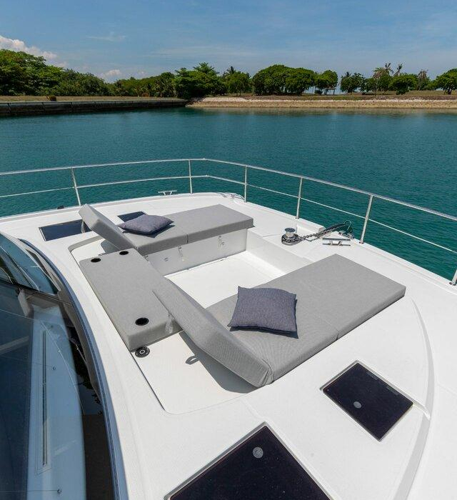 Mala | Fountaine Pajot MY5 photo 3