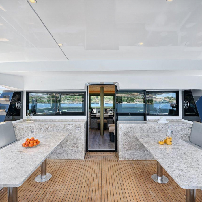 Gold | Luna 49 photo 9