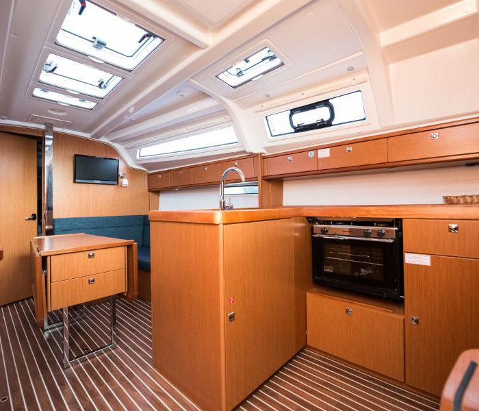 Rea | Bavaria Cruiser 37 photo 24