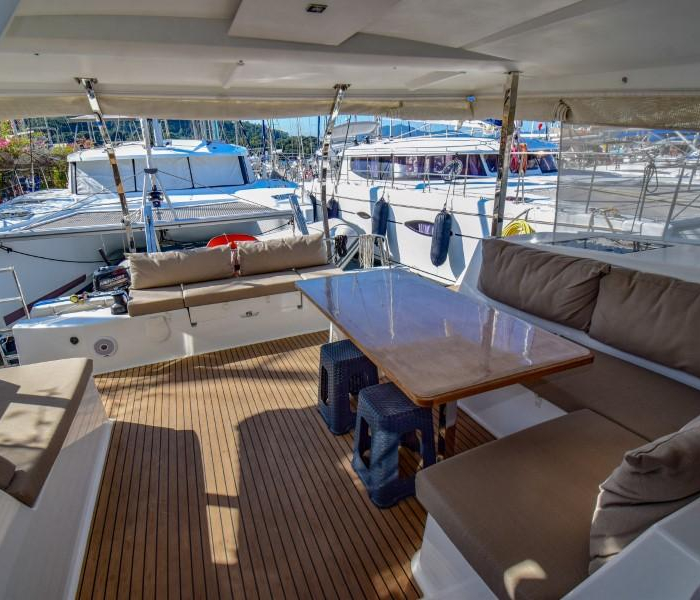 Amber | Lucia 40 photo 10