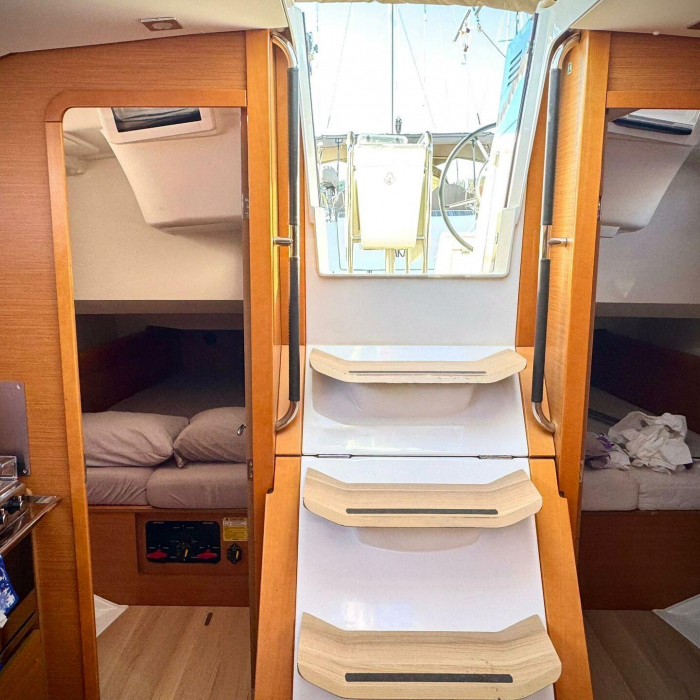 Foxy | Sun Odyssey 419 photo 7