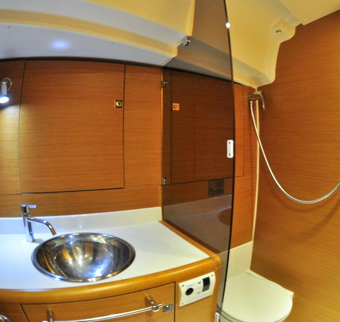 Aeriko | Sun Odyssey 439 photo 11