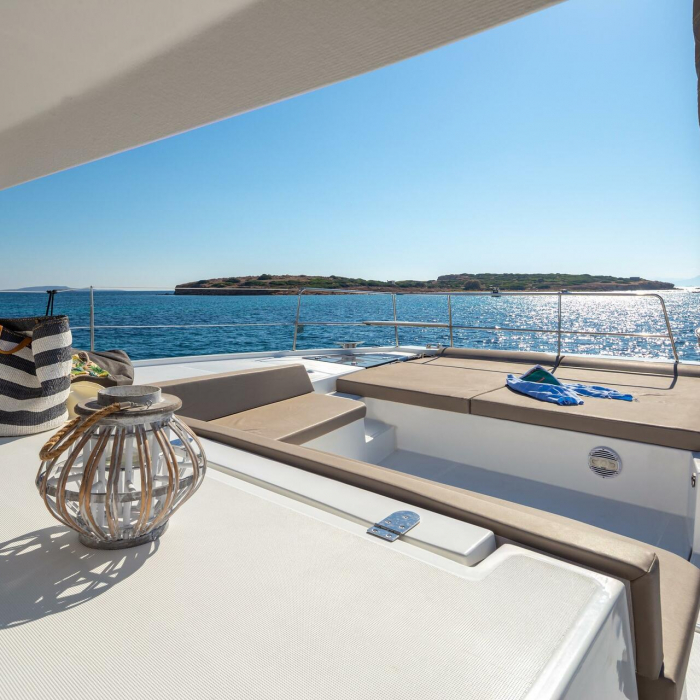 License to Chill (crewed) | Bali 5.4 photo 3