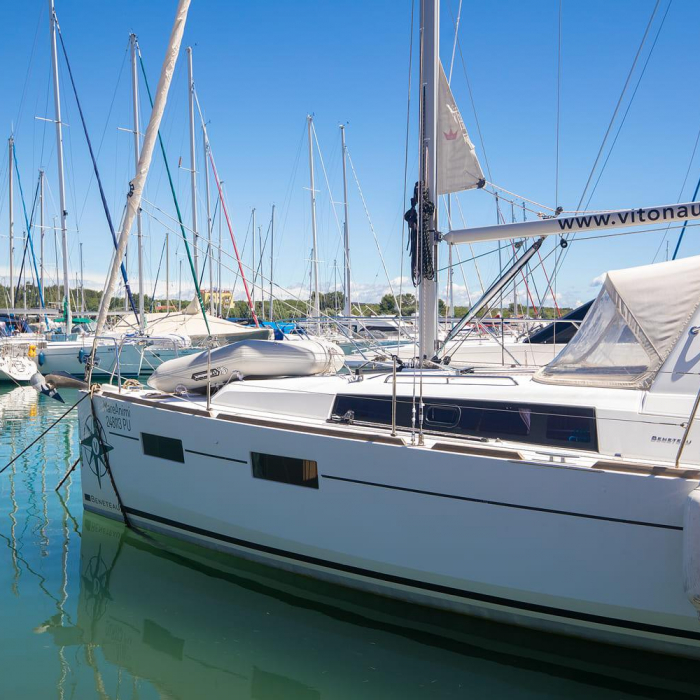 Mare Animi | Oceanis 35 photo 11