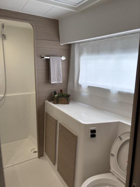 BONA NOVA | Lagoon 420 photo 12