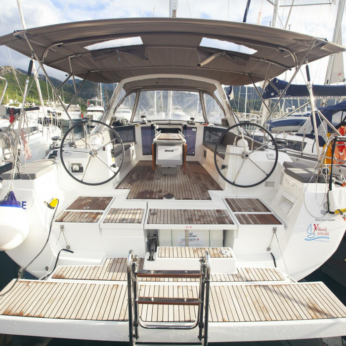 Hande | Oceanis 45 photo 2