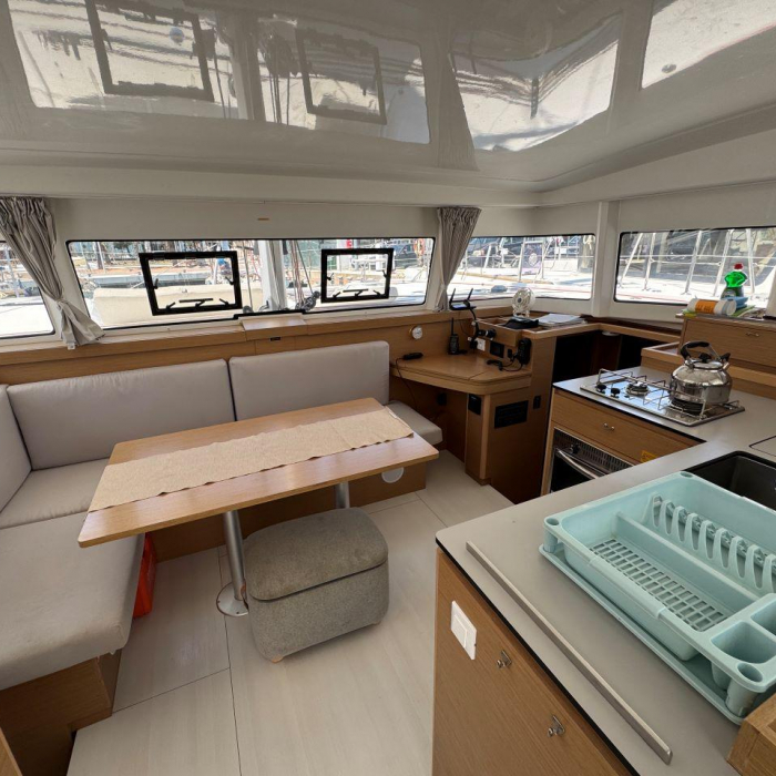 Lady Ellen | Excess 11 - 4 + 2 cab. photo 6