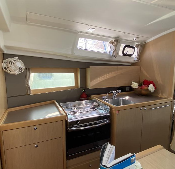 Nodus | Oceanis 35.1 photo 6