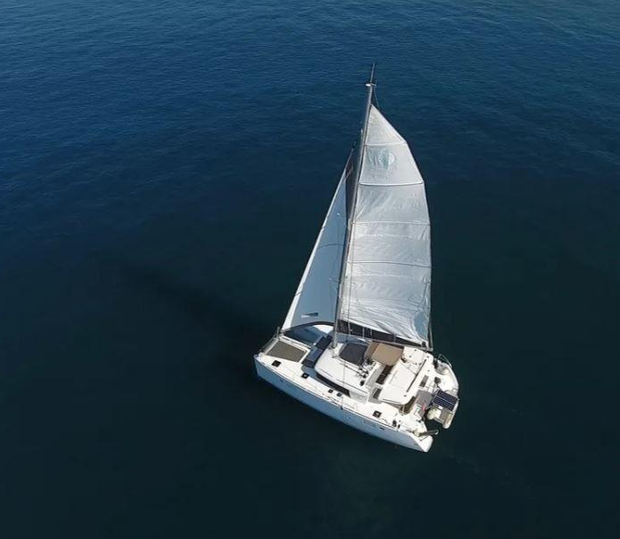 FO'S | Lagoon 450 Flybridge photo 4