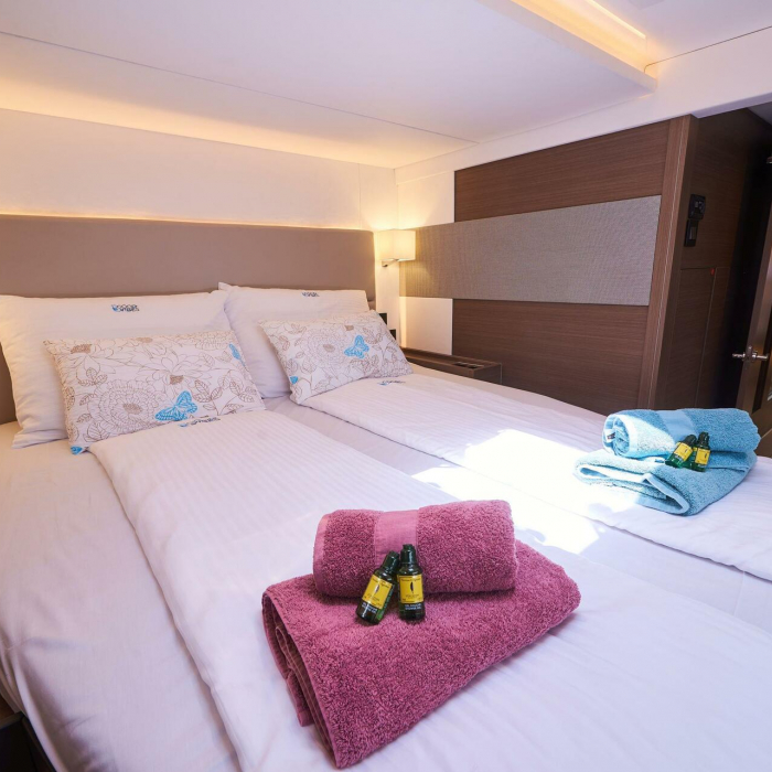 Good Vibes | Leopard 53 - OW photo 40