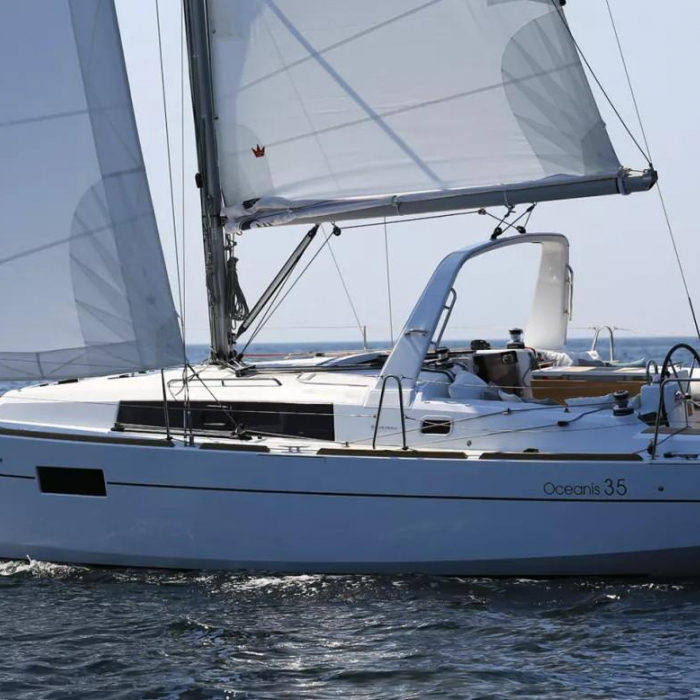 Blondi | Oceanis 35 photo 1