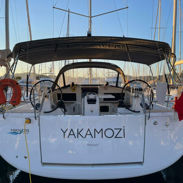 Yakamozi | Sun Odyssey 440 photo 2