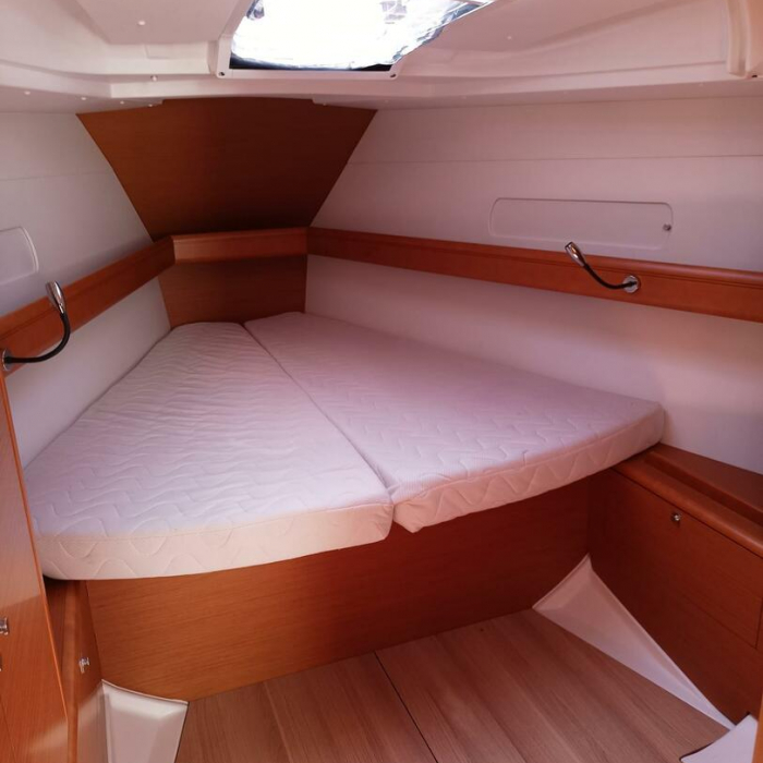 Foxy | Sun Odyssey 419 photo 17