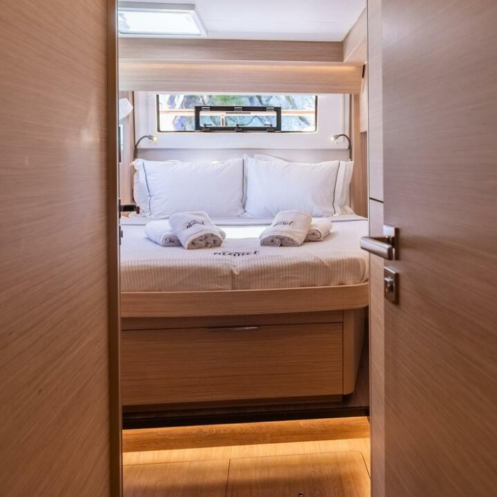 Aranel | Lagoon 51 photo 42