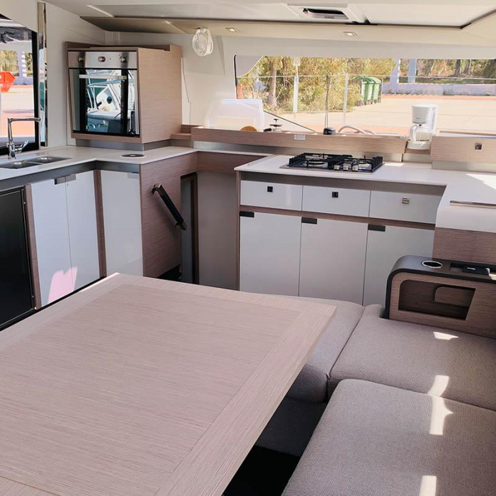 Nahoa | Fountaine Pajot Elba 45 photo 11