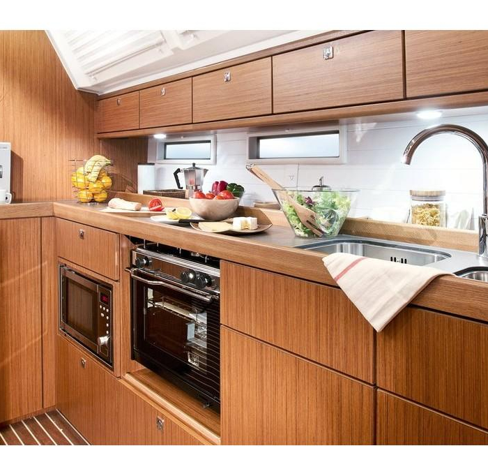 Sail Deneb | Bavaria 46 Cruiser photo 12