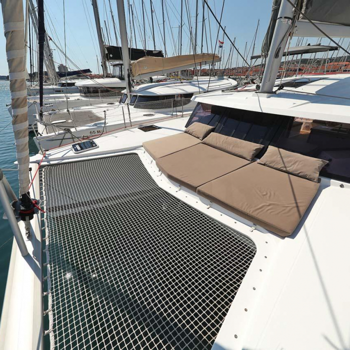 Canopus | Fountaine Pajot LUCIA 40 photo 4