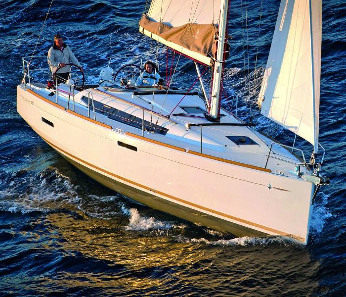 STAR FISH | Sun Odyssey 389 photo 1