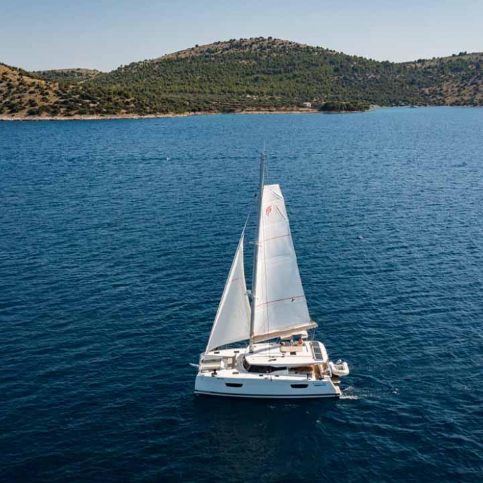 Flonja | Fountaine Pajot Astrea 42 photo 6