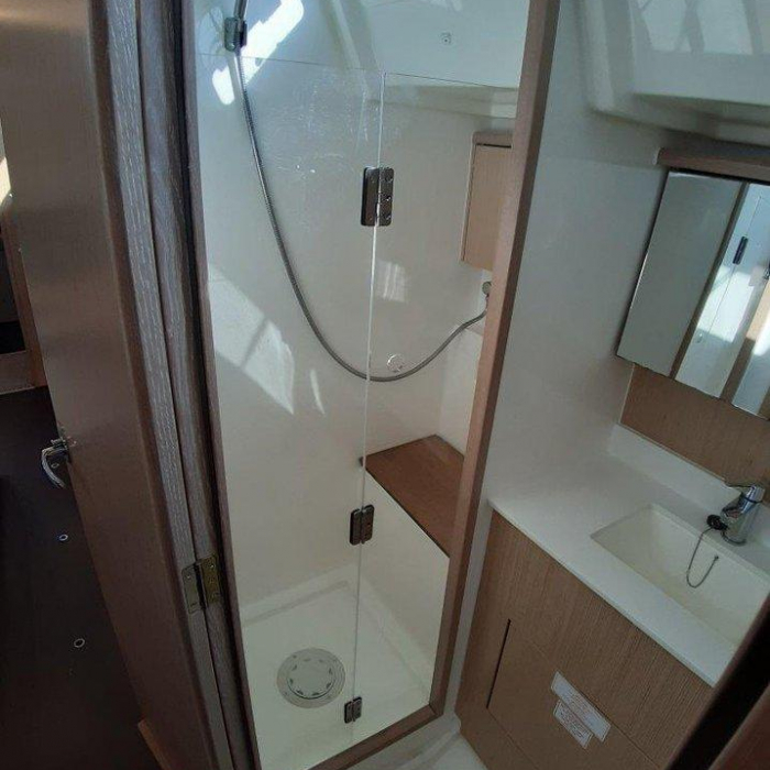 Southern Star | Bavaria C45 photo 16