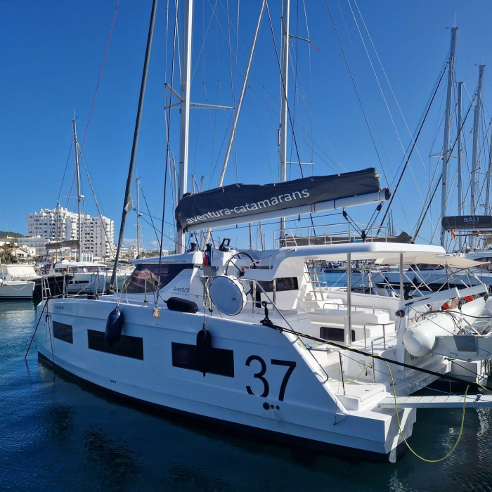 Hakuna | AVENTURA 11 photo 3