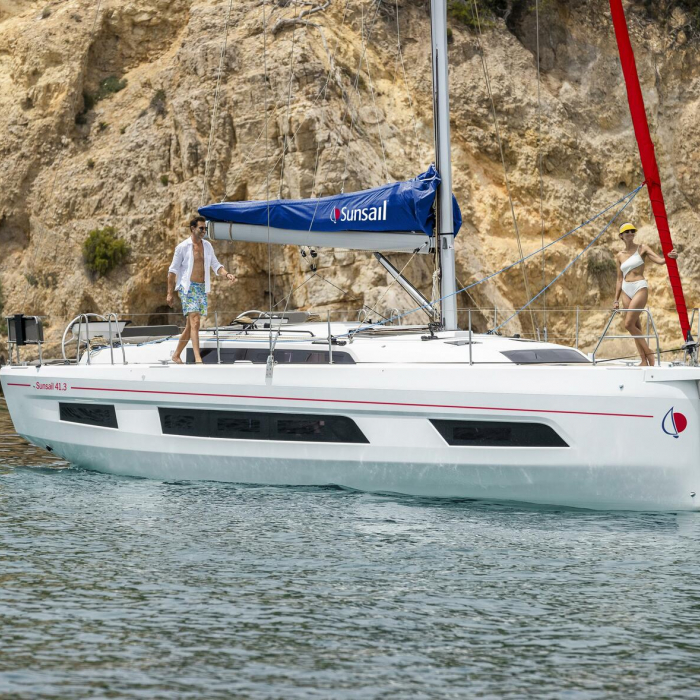  | Sunsail 44.3 photo 4