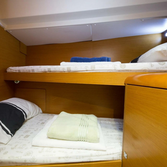 Classic | Sun Odyssey 439 photo 31