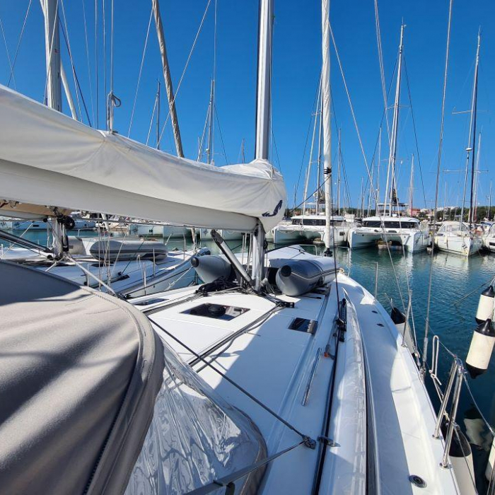 Nuvola | Oceanis 40.1 photo 13