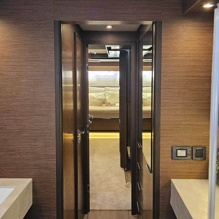 Swice | Lagoon 50 Owner's Version photo 11