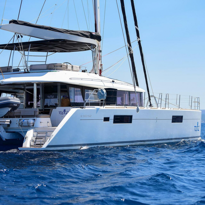 Amber | Lagoon 560 photo 4