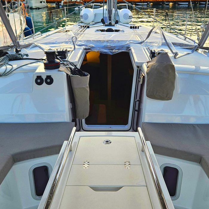 Gia | Oceanis 40.1 photo 14