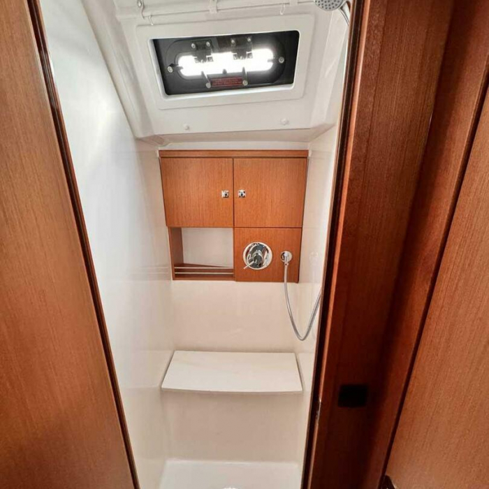 Leisure | Bavaria Cruiser 46 photo 4