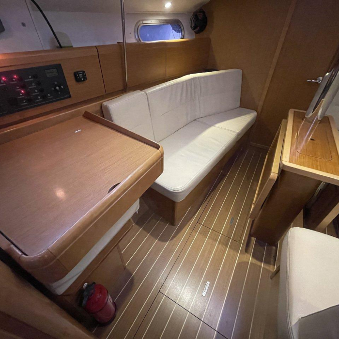 Agatha | Sun Odyssey 36i photo 15