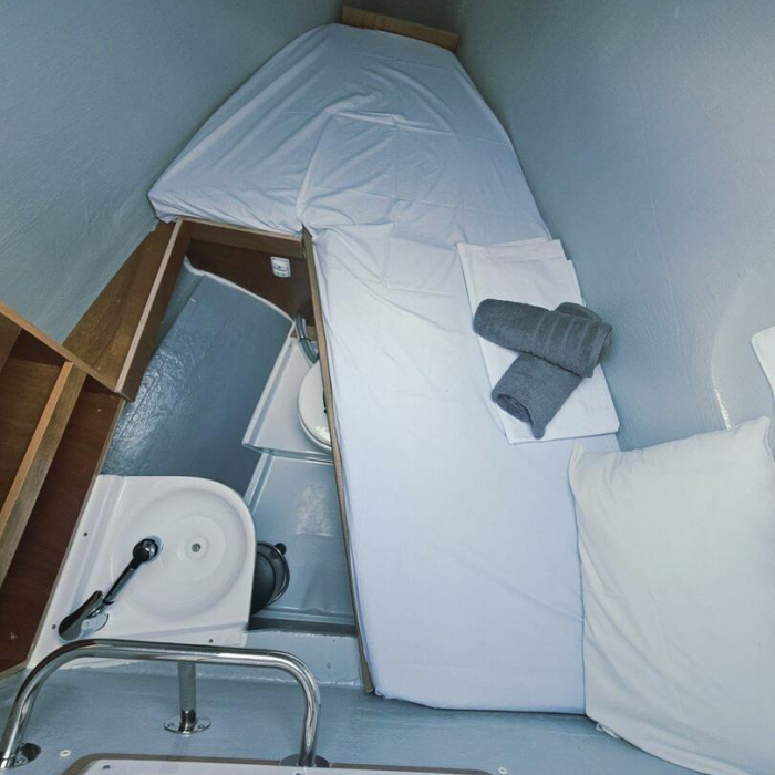 Aelia | Lagoon 43 photo 6