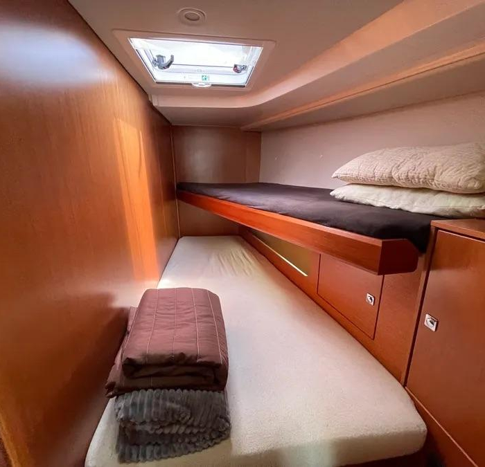  | Bavaria C45 Holiday photo 3