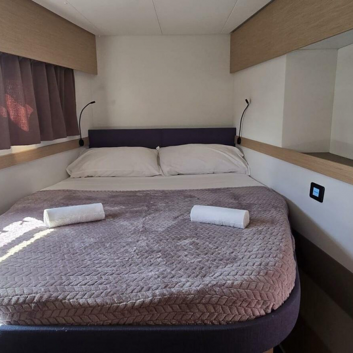 Ruinart | Fountaine Pajot Elba 45 photo 13