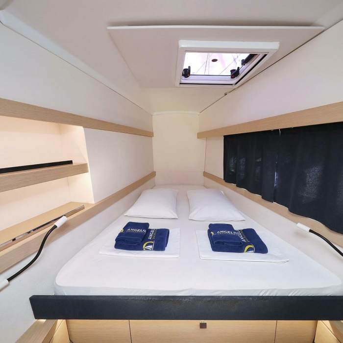 Why Not | Fountaine Pajot LUCIA 40 photo 3
