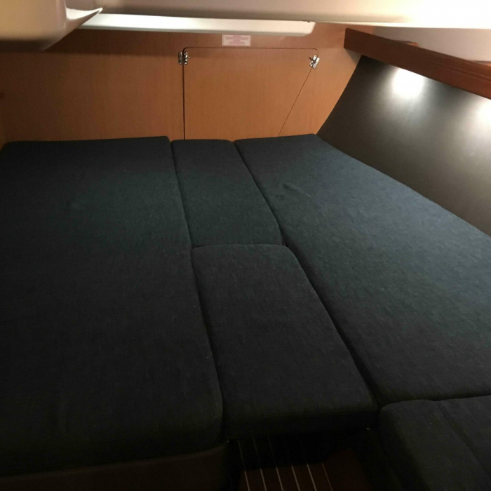 Economy | Bavaria Cruiser 56 photo 6