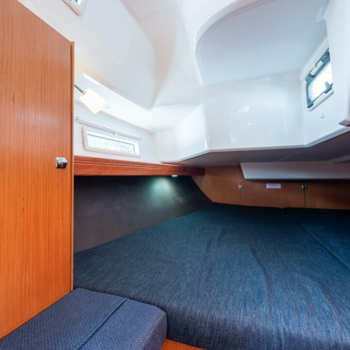 Jack Of London | Bavaria 37 photo 20