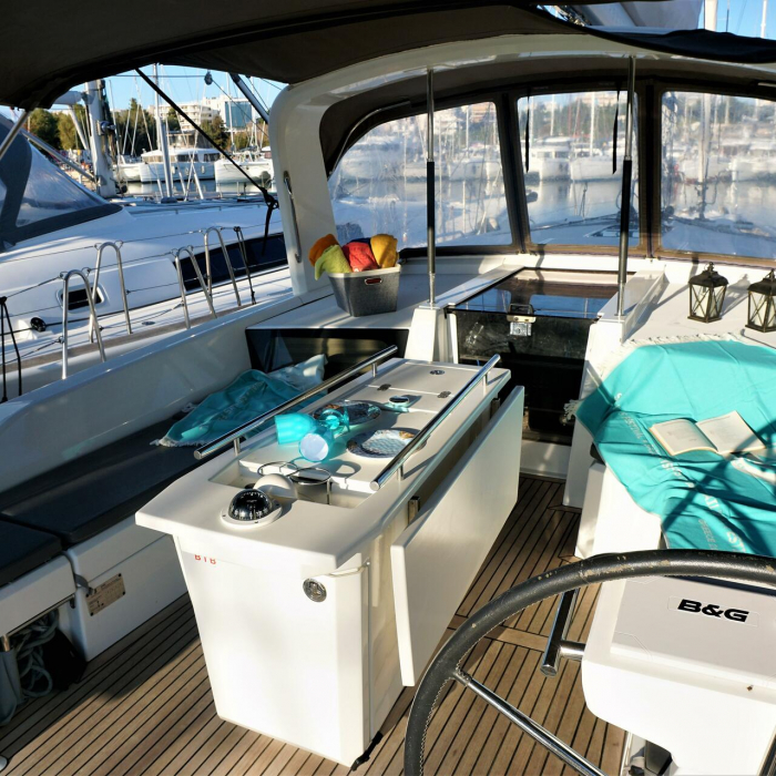 Blue Satellite | Oceanis 46.1 photo 2