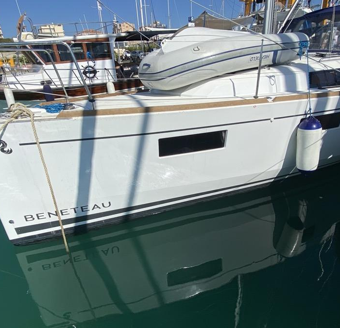 Polis | Oceanis 35.1 photo 14