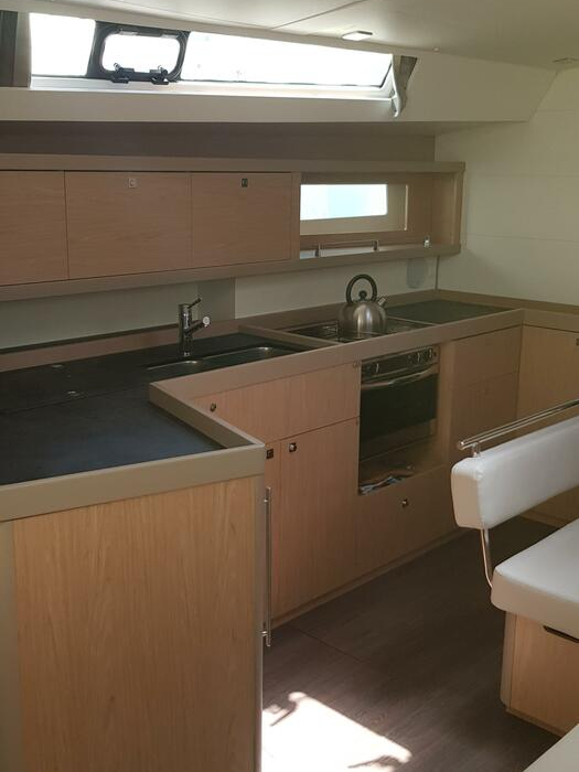 Senza Pensieri III | Oceanis 45 photo 7