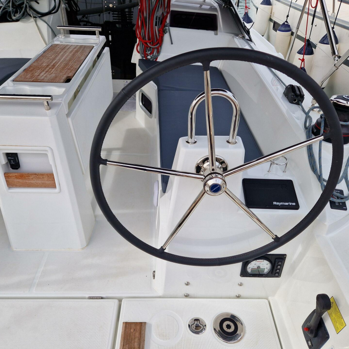 Navicela | Oceanis 34.1 photo 11