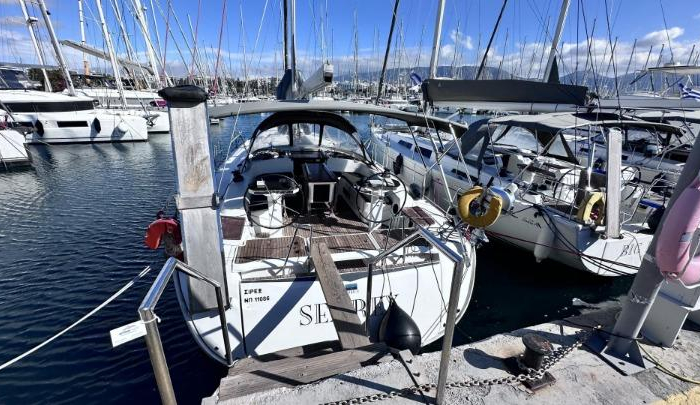  | Bavaria Cruiser 56 photo 13