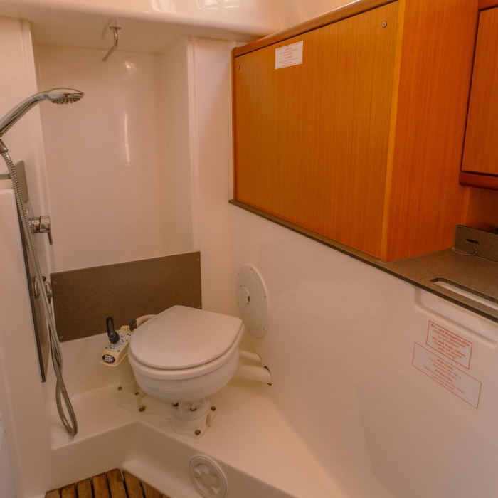 Nemo-1 | Bavaria 33 Cruiser photo 6