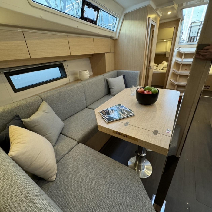 Ivana | Bavaria C42 photo 38